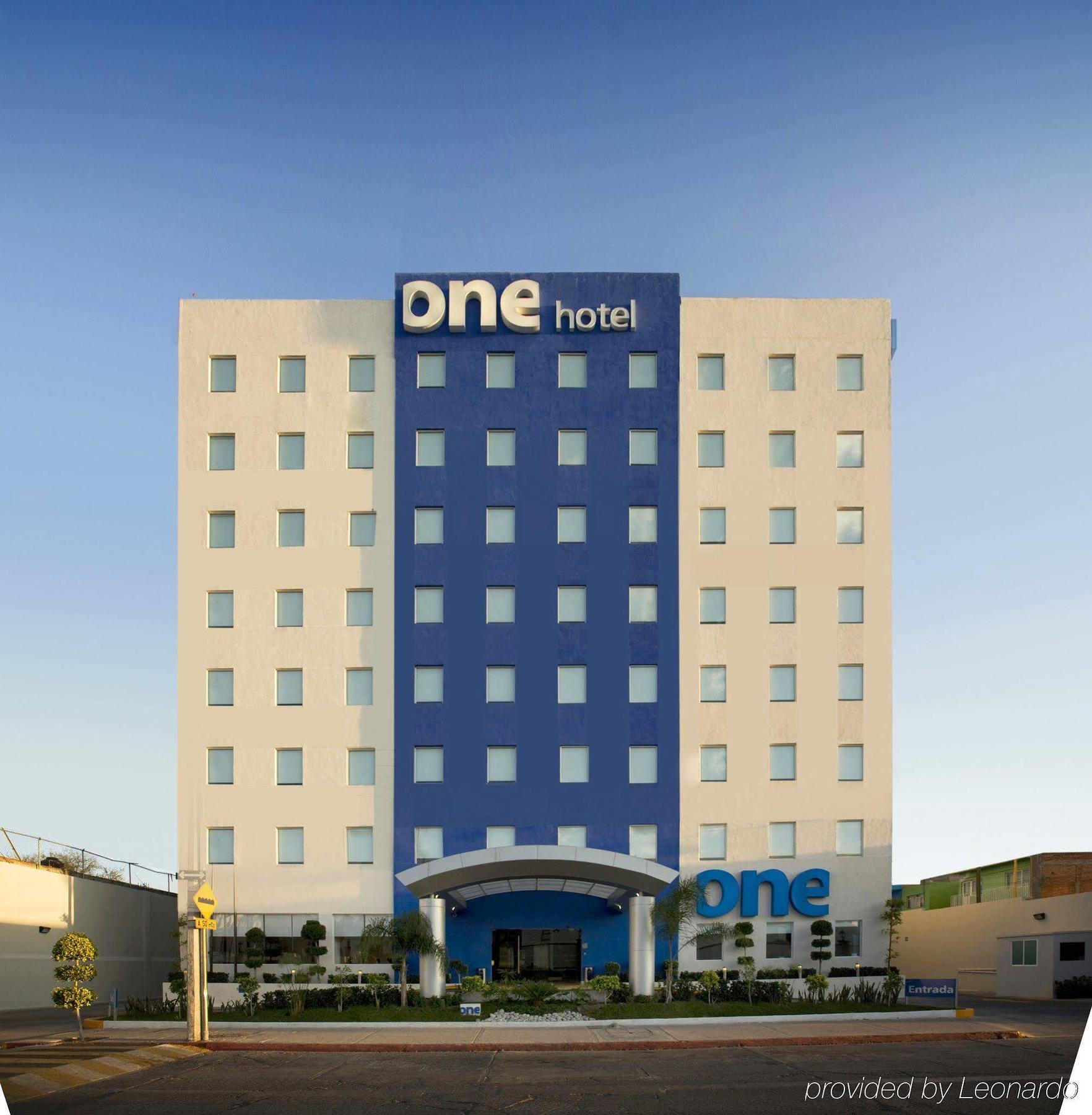 One Aguascalientes Sur Hotel Exterior foto