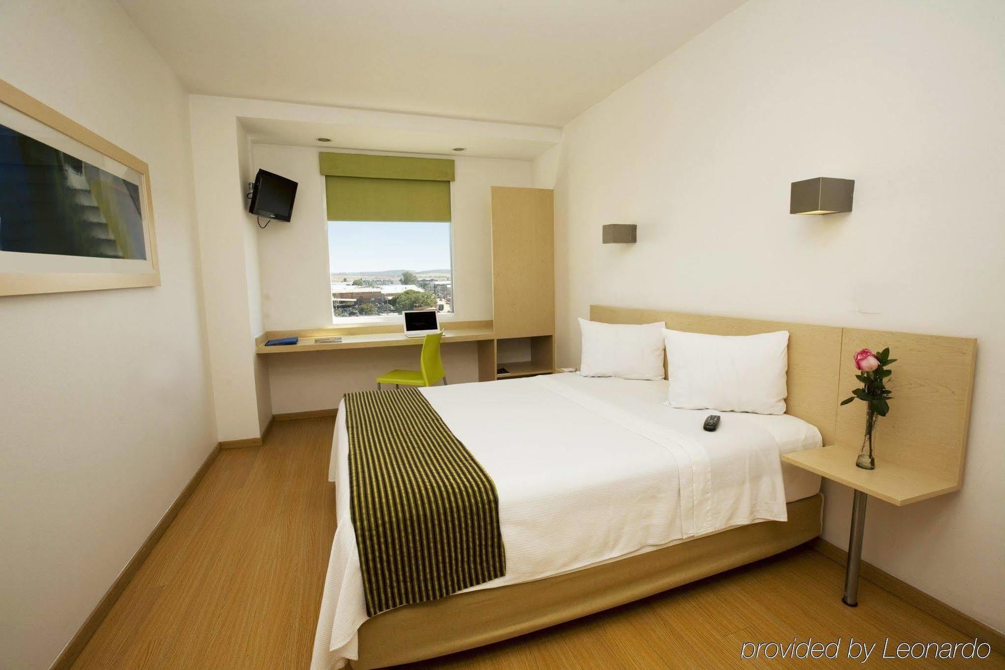 One Aguascalientes Sur Hotel Cameră foto